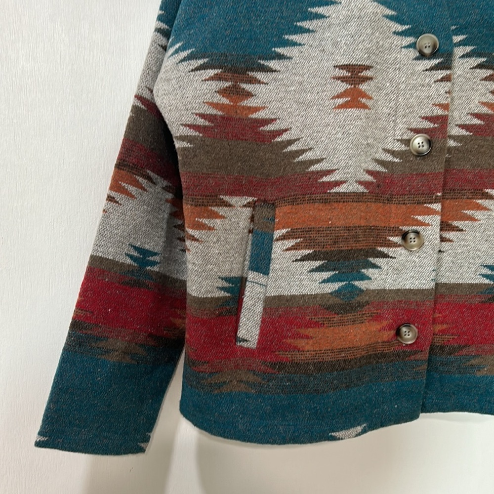BLUE B COLLECTION WOMEN AZTEC PRINT   BOTTON UP JACKET Sz MD - Picture 5 of 11